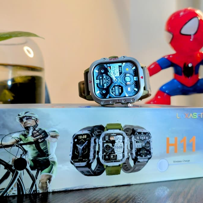 LAXASFIT H11 Smartwatch – Rugged Military-Style Watch